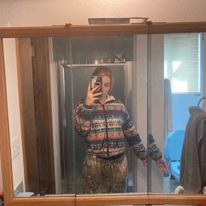 Womens size medium cropped zip up